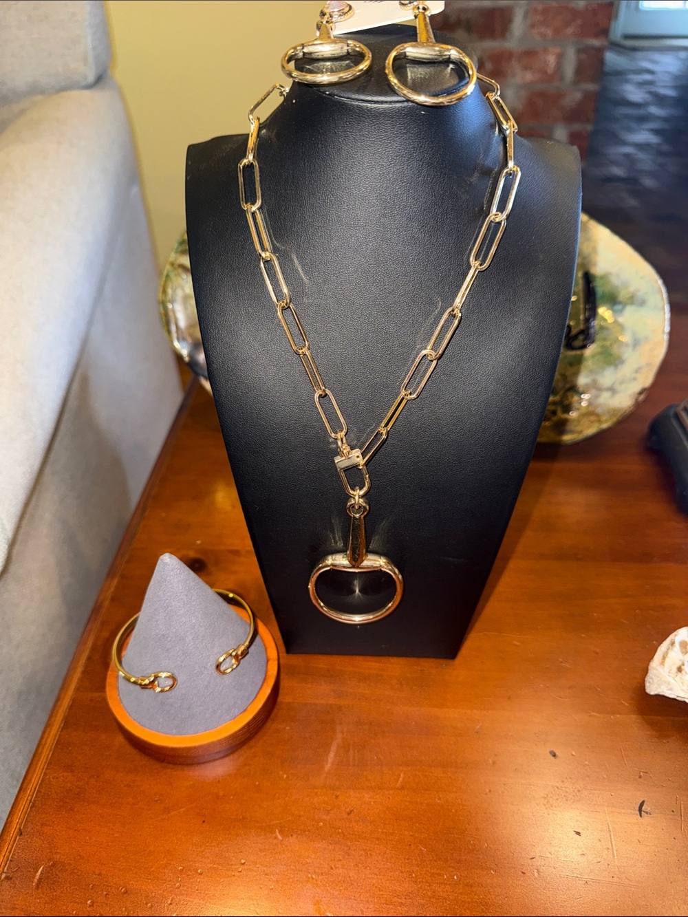 Gold Link Chain Necklace with Circular Pendant - Women Jewelry